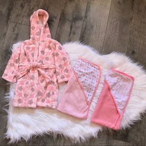 Baby girl towels and bathrobe set
